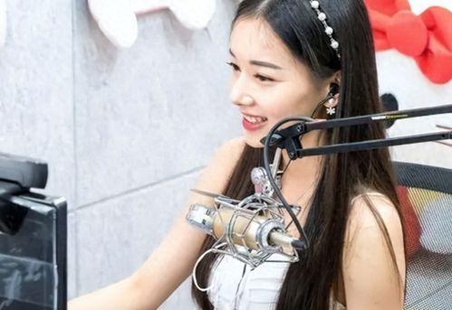 成人裤子女款直播视频,成人裤子女款直播大揭秘