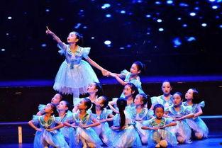 禾青成人舞蹈视频大全,舞动人生，尽享舞蹈魅力