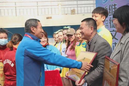 成人广场运动操教学视频,轻松入门的成人健身操教程